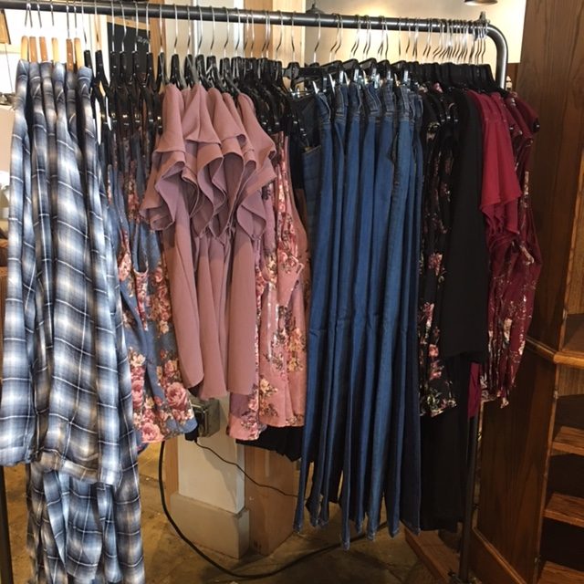 shopping for plus size clothing 